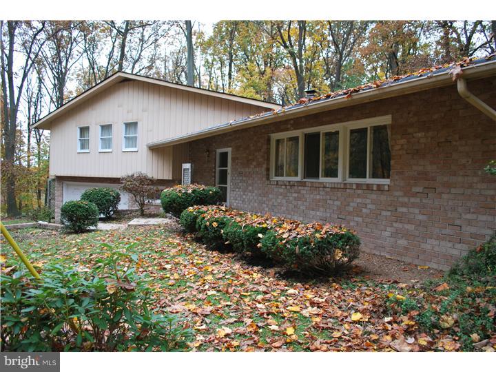 2137 Georgia Road Temple, PA 19560 - Photo 3 of 20 Gallery Image 3