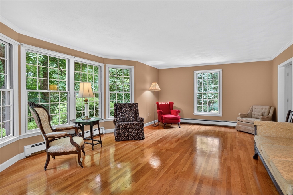 17 Maplewood Road Medfield, MA 02052 - Photo 10 of 41