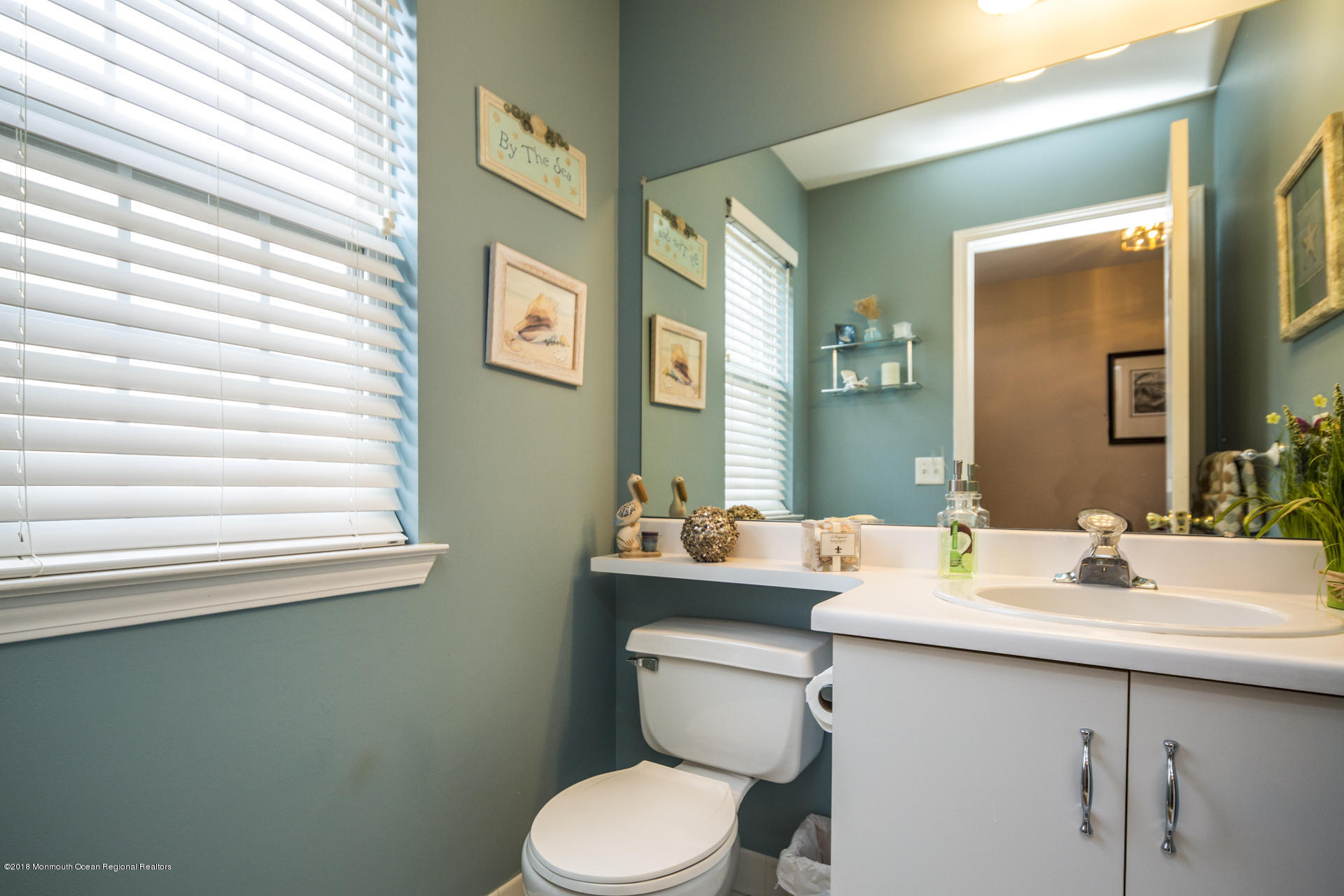 3 Alpine Road Holmdel, NJ 07733 - Photo 4 of 30 Powder Room