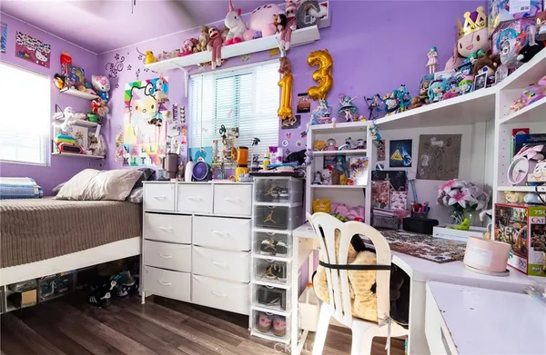 $579,999 | 2121 East Shauer Street, Compton, CA 90222