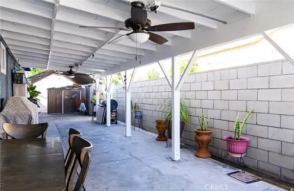 $579,999 | 2121 East Shauer Street, Compton, CA 90222