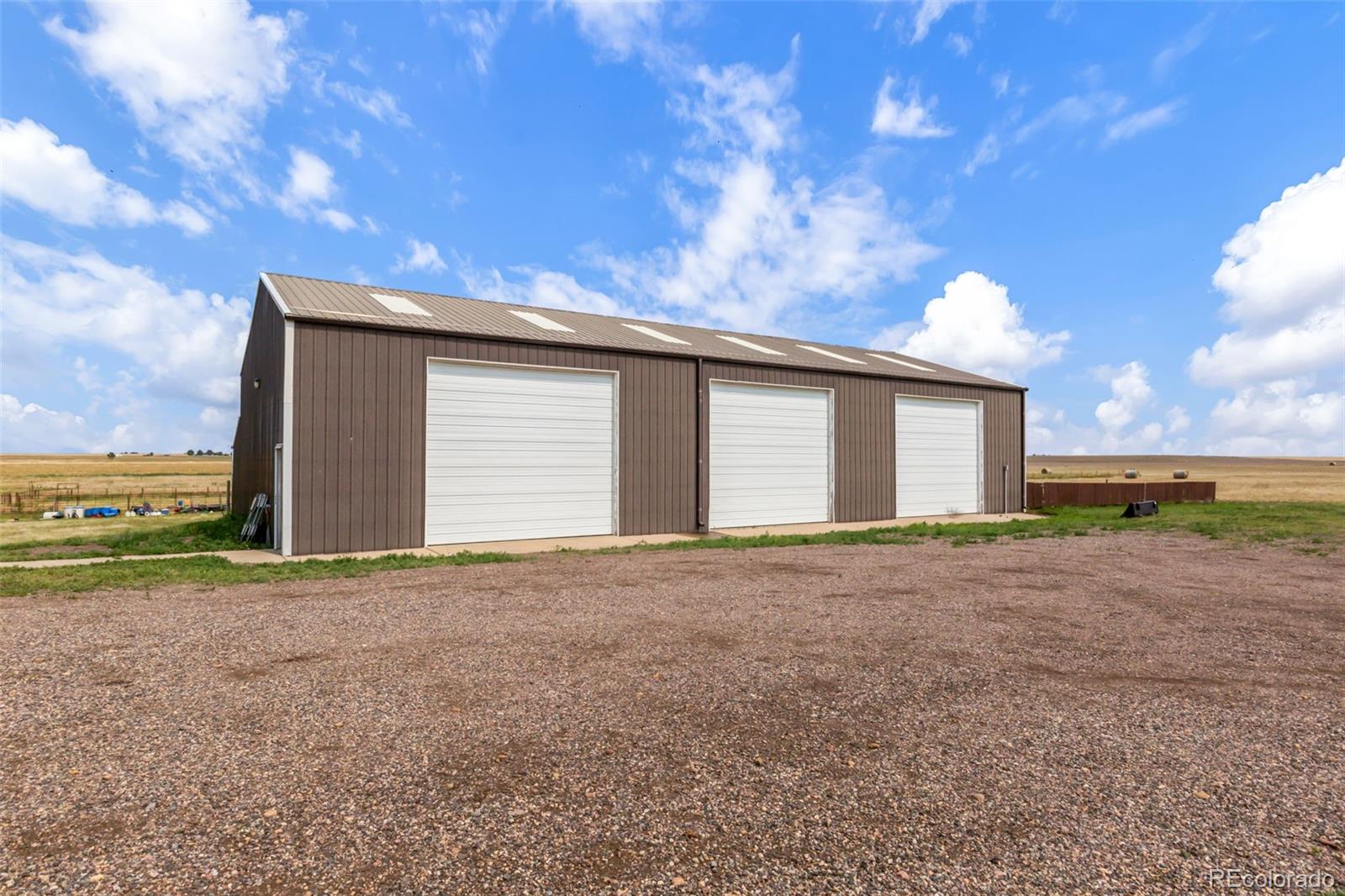 16600 North Harback Road Keenesburg, CO 80643 - Photo 23 of 46