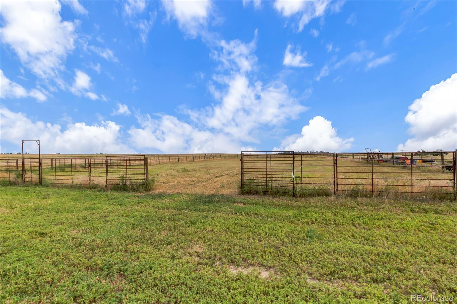 16600 North Harback Road Keenesburg, CO 80643 - Photo 35 of 46