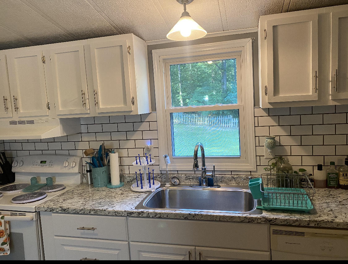 1017 Martin McNeil Road Salem, VA 24153 - Photo 4 of 16 M12