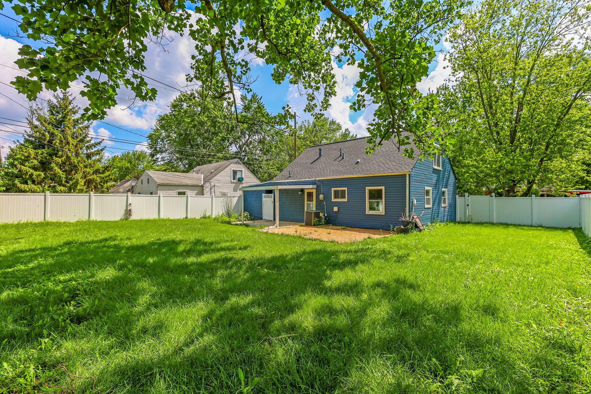985 Bucknell Road Columbus, OH 43213 - Photo 33 of 34 44-web-or-mls-G02A0708