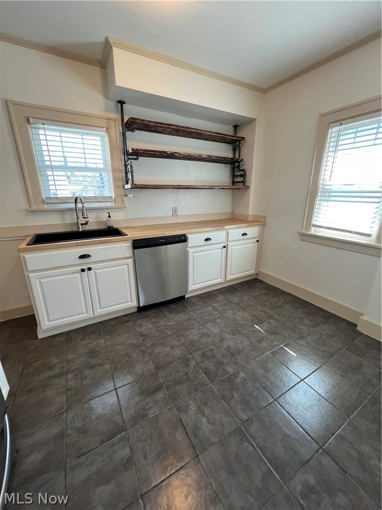 1129 Avon Street Akron, OH 44310 - Photo 11 of 42 Gallery Image 11