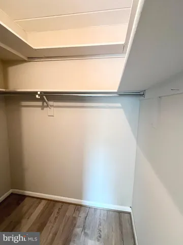 $2,500 | 118 Roberts Lane, Unit 300, Alexandria, VA 22314