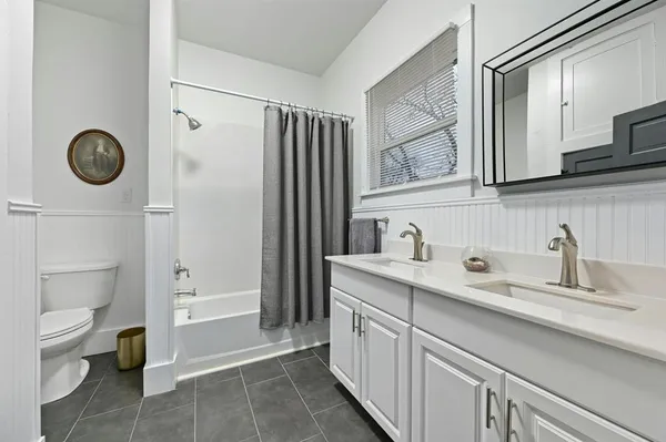$349,990 | 1012 Speegle Street, Taylor, TX 76574
