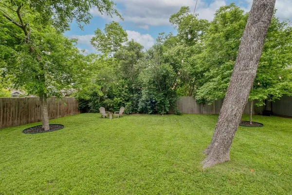 $349,990 | 1012 Speegle Street, Taylor, TX 76574
