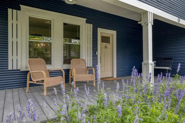 $349,990 | 1012 Speegle Street, Taylor, TX 76574