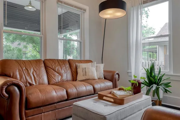 $349,990 | 1012 Speegle Street, Taylor, TX 76574