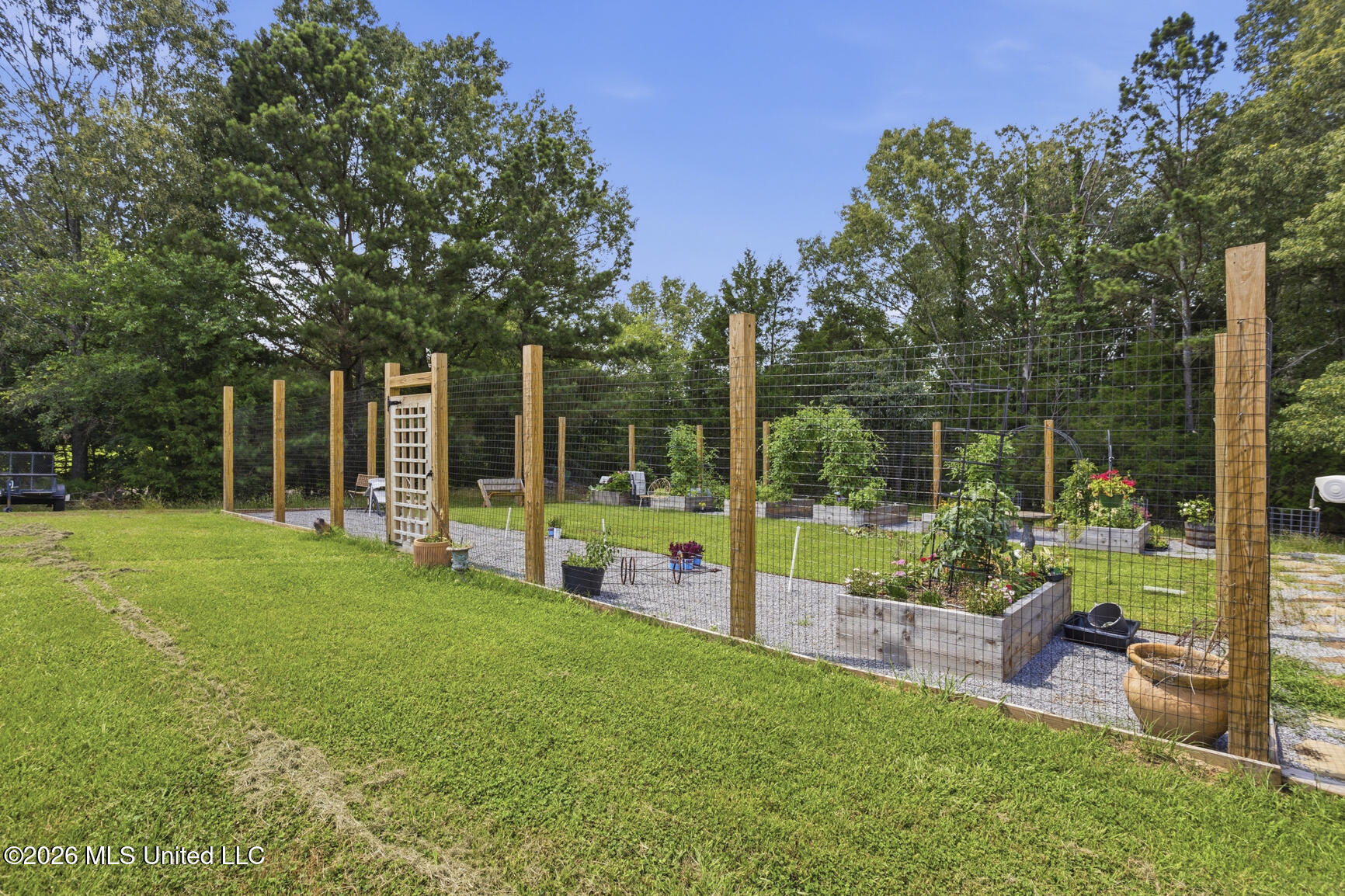 301 Oakdale Road Madison, MS 39110 - Photo 10 of 20 301 Oakdale-9