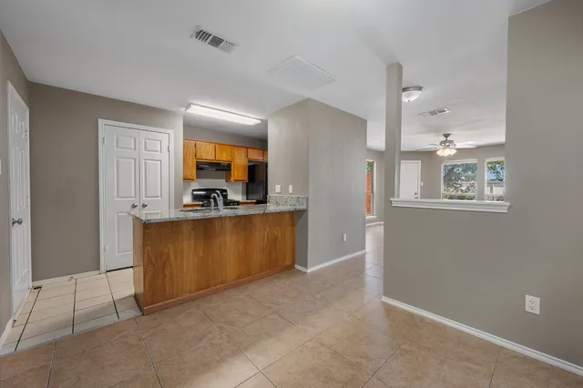 $299,000 | 11814 Barrington Way, Austin, TX 78759