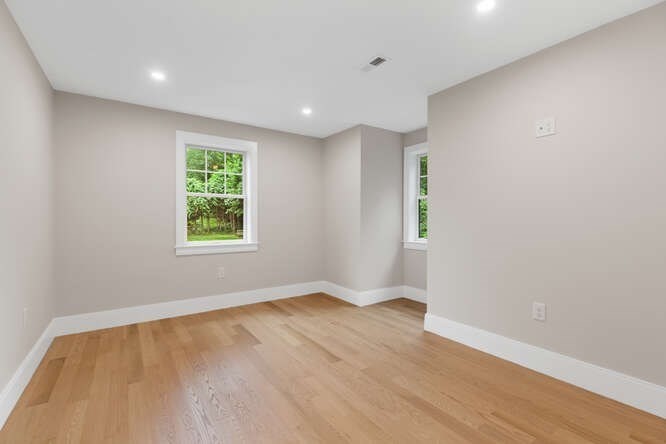 14 Grant Road Winchester, MA 01890 - Photo 24 of 40