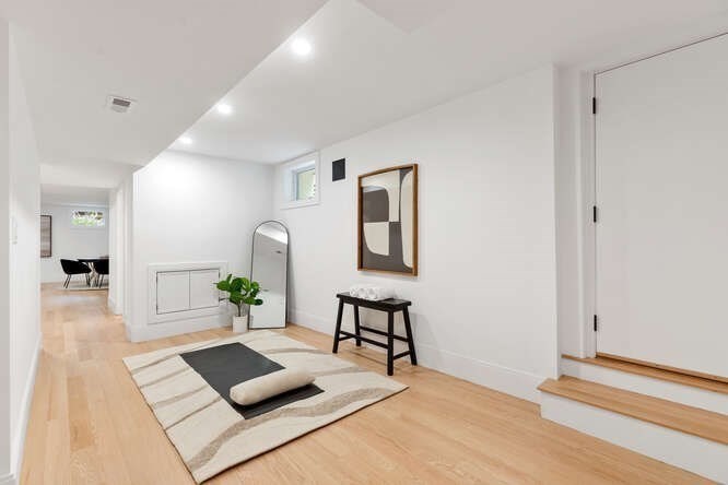 14 Grant Road Winchester, MA 01890 - Photo 26 of 40