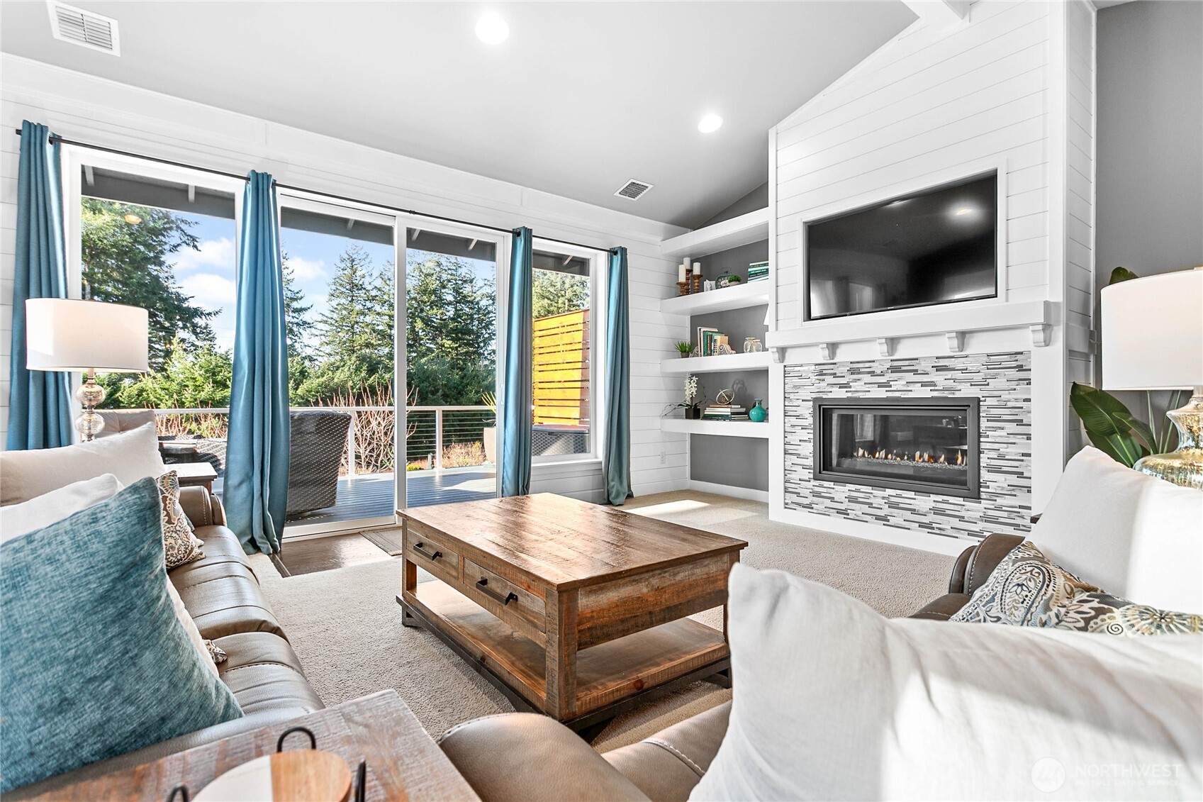 3821 Connelly Avenue Bellingham, WA 98229 - Photo 3 of 39