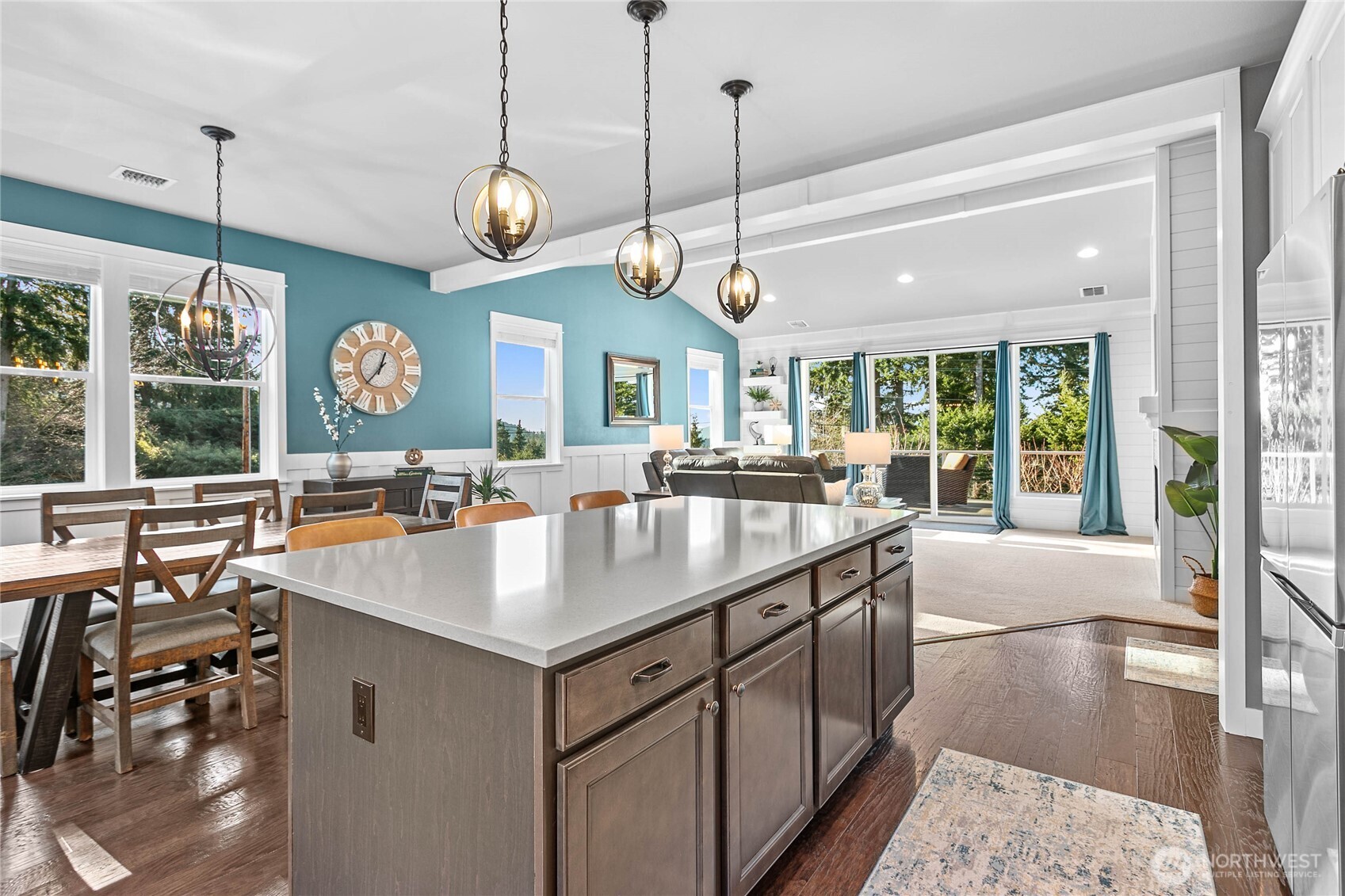 3821 Connelly Avenue Bellingham, WA 98229 - Photo 10 of 39