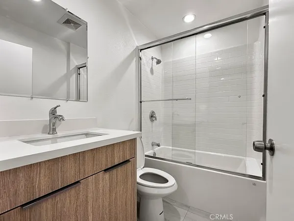 $2,045,000 | 1144 Stanley Avenue, Long Beach, CA 90804