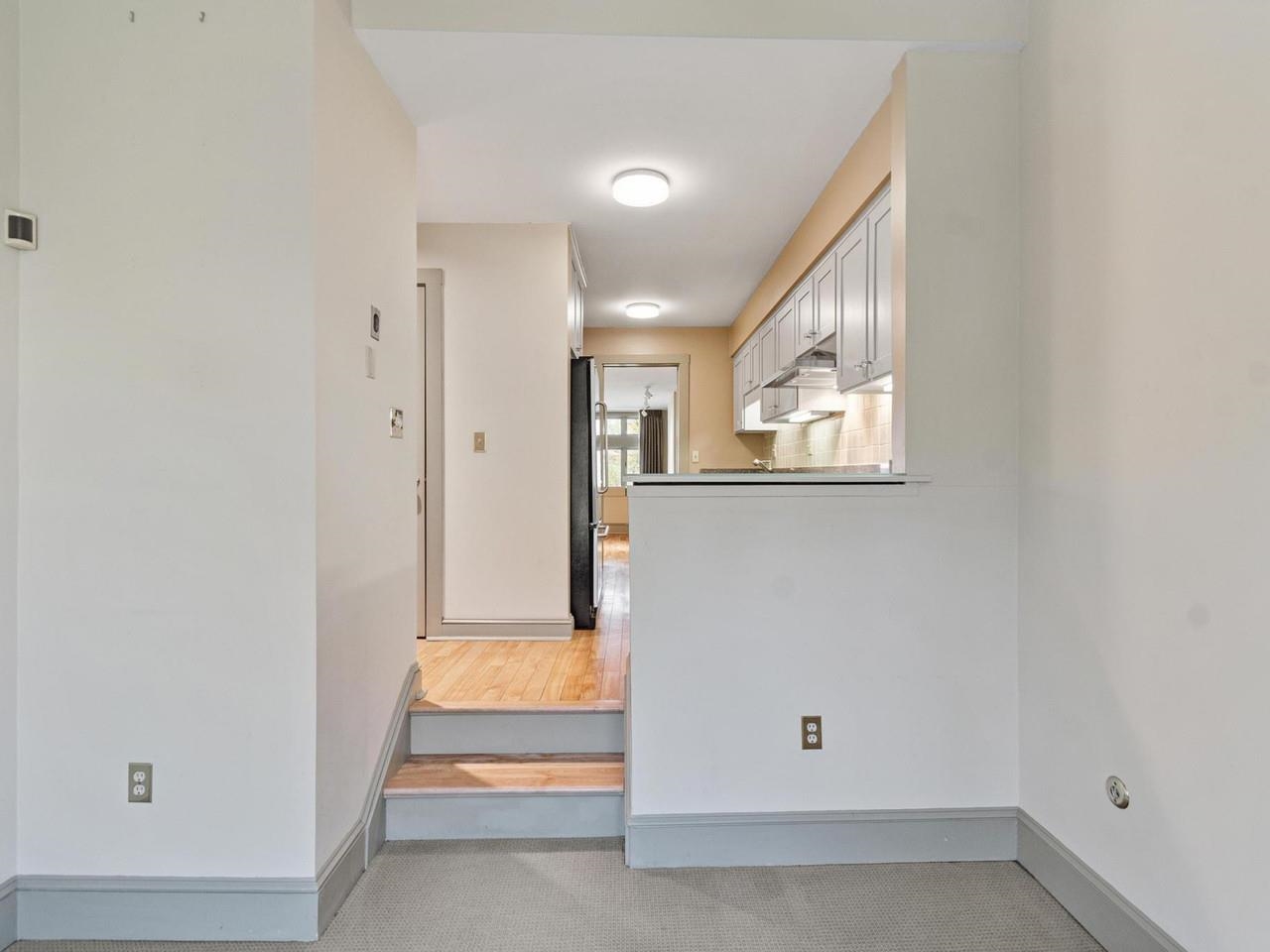 545 South Prospect Street, Unit 10 Burlington, VT 05401 - Photo 20 of 48