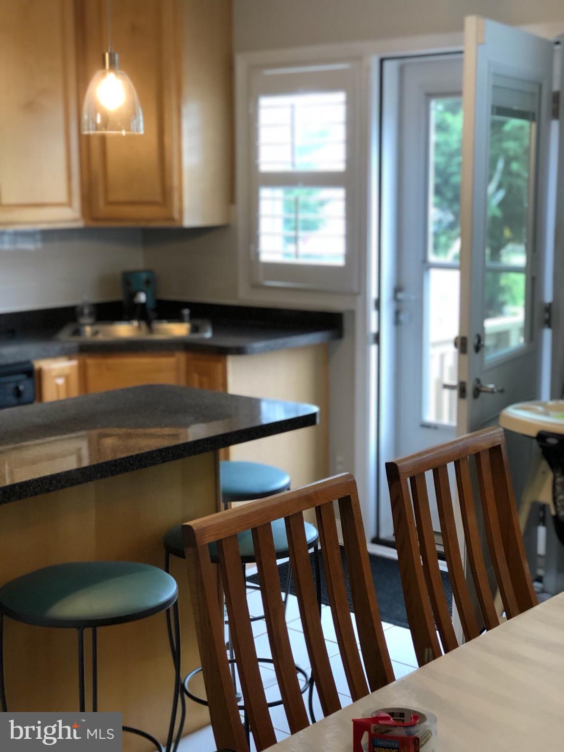 1633 Lynch Road Baltimore, MD 21222 - Photo 5 of 15