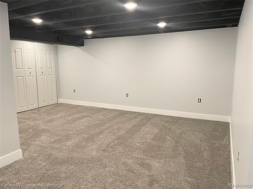 23594 North Rockledge Novi, MI 48375 - Photo 10 of 22