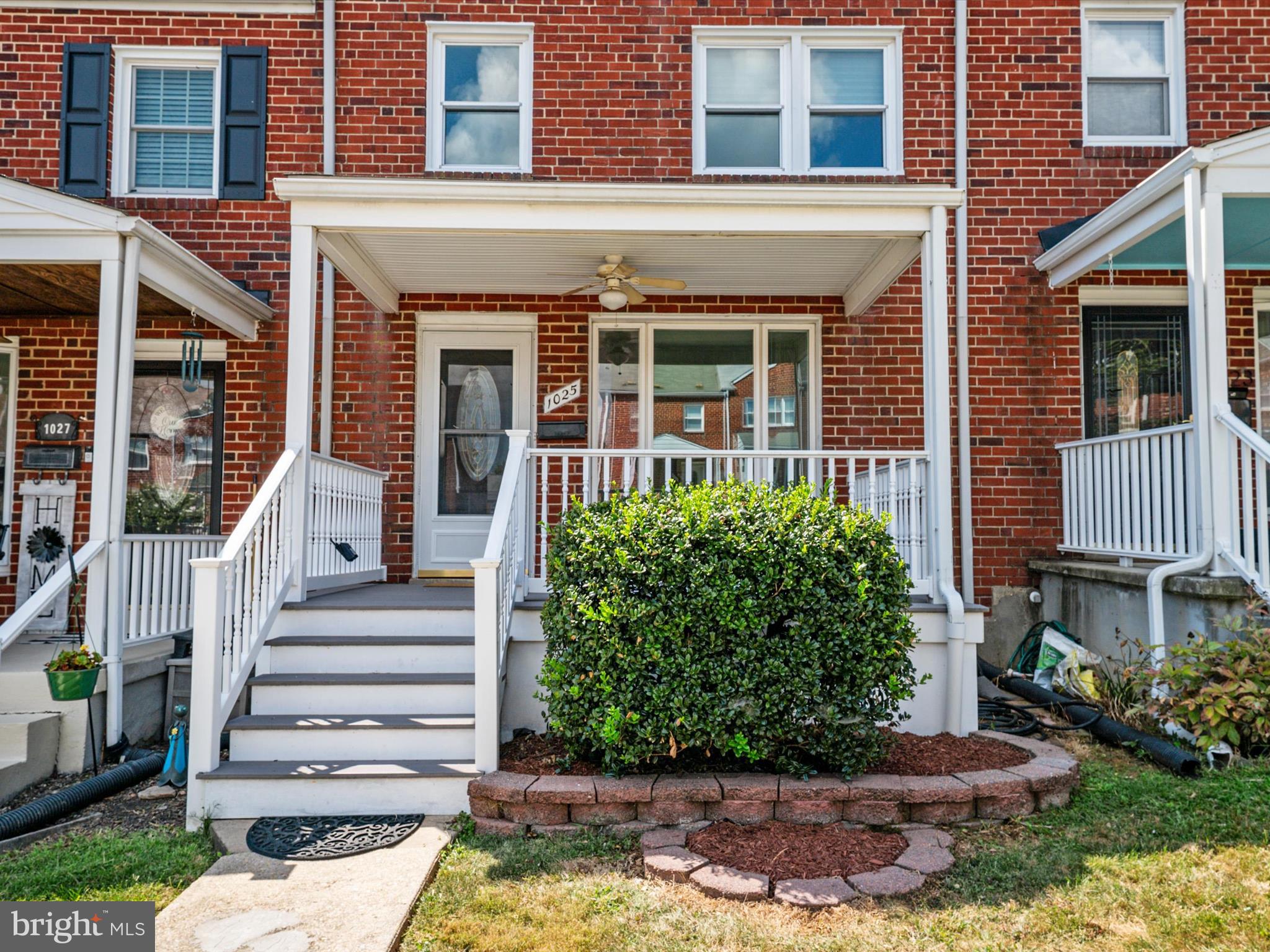 1025 Downton Road Halethorpe, MD 21227 - Photo 5 of 39 Large front porch