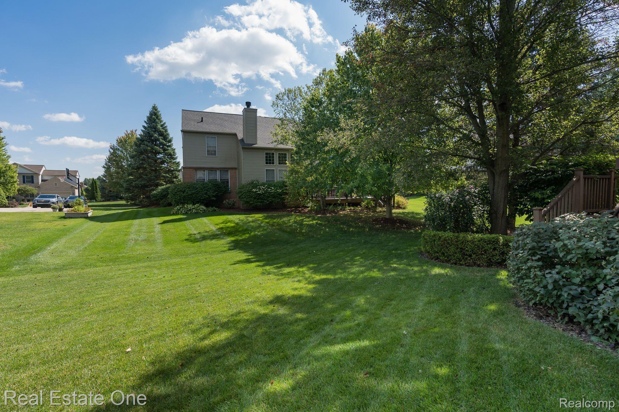 726 Loggers Circle Rochester, MI 48307 - Photo 47 of 64 Gorgeous Landscaping All Around