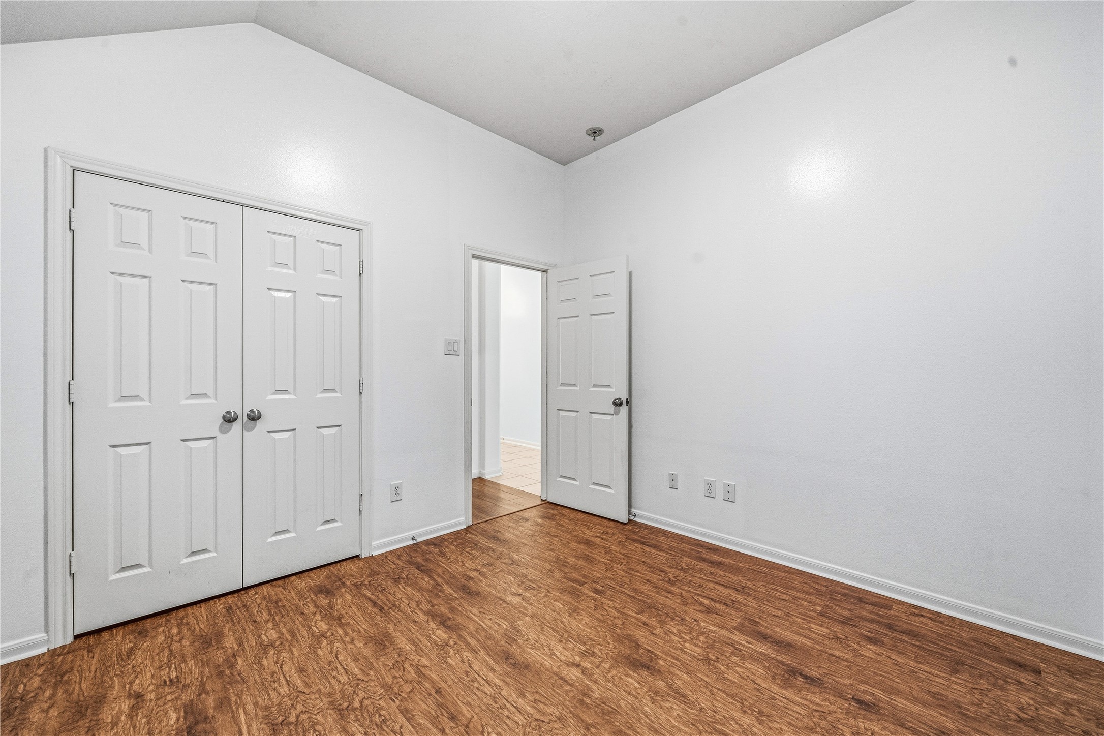 13218 Rustic Garden Drive Houston, TX 77083 - Photo 12 of 31