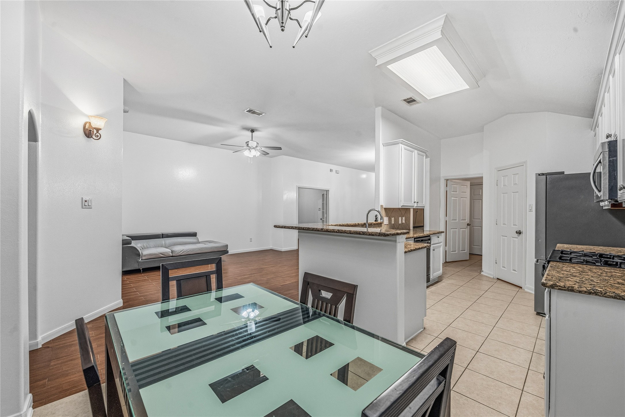 13218 Rustic Garden Drive Houston, TX 77083 - Photo 19 of 31