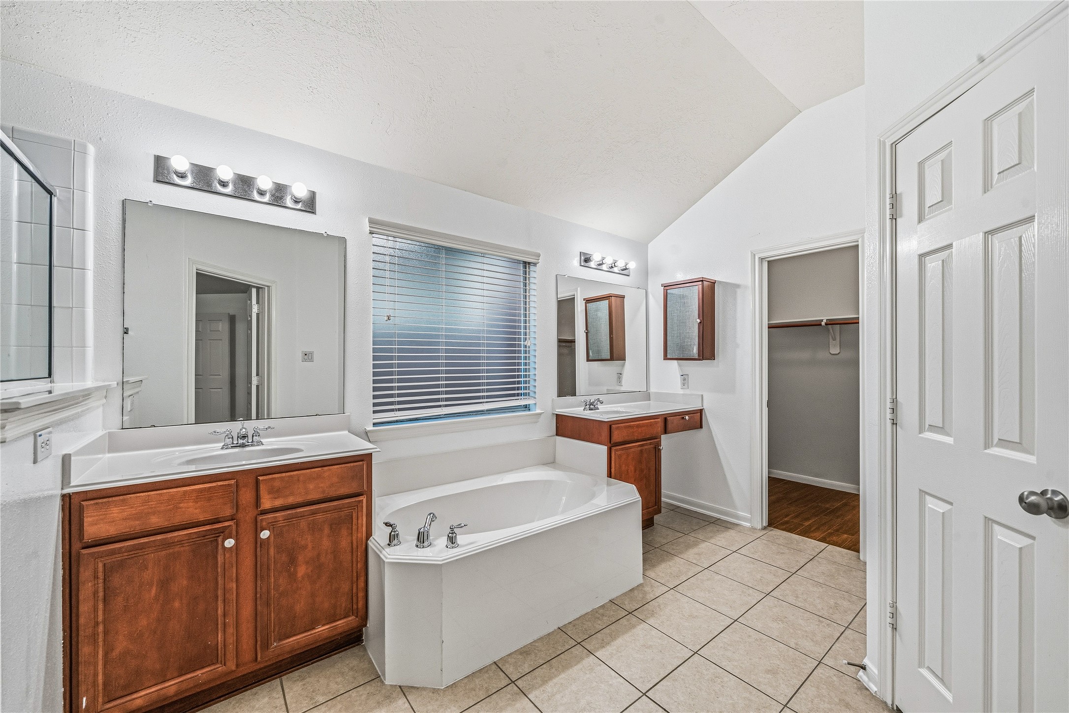 13218 Rustic Garden Drive Houston, TX 77083 - Photo 26 of 31