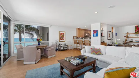 $2,885,000 | 22548 Pacific Coast Highway, Unit 214, Malibu, CA 90265