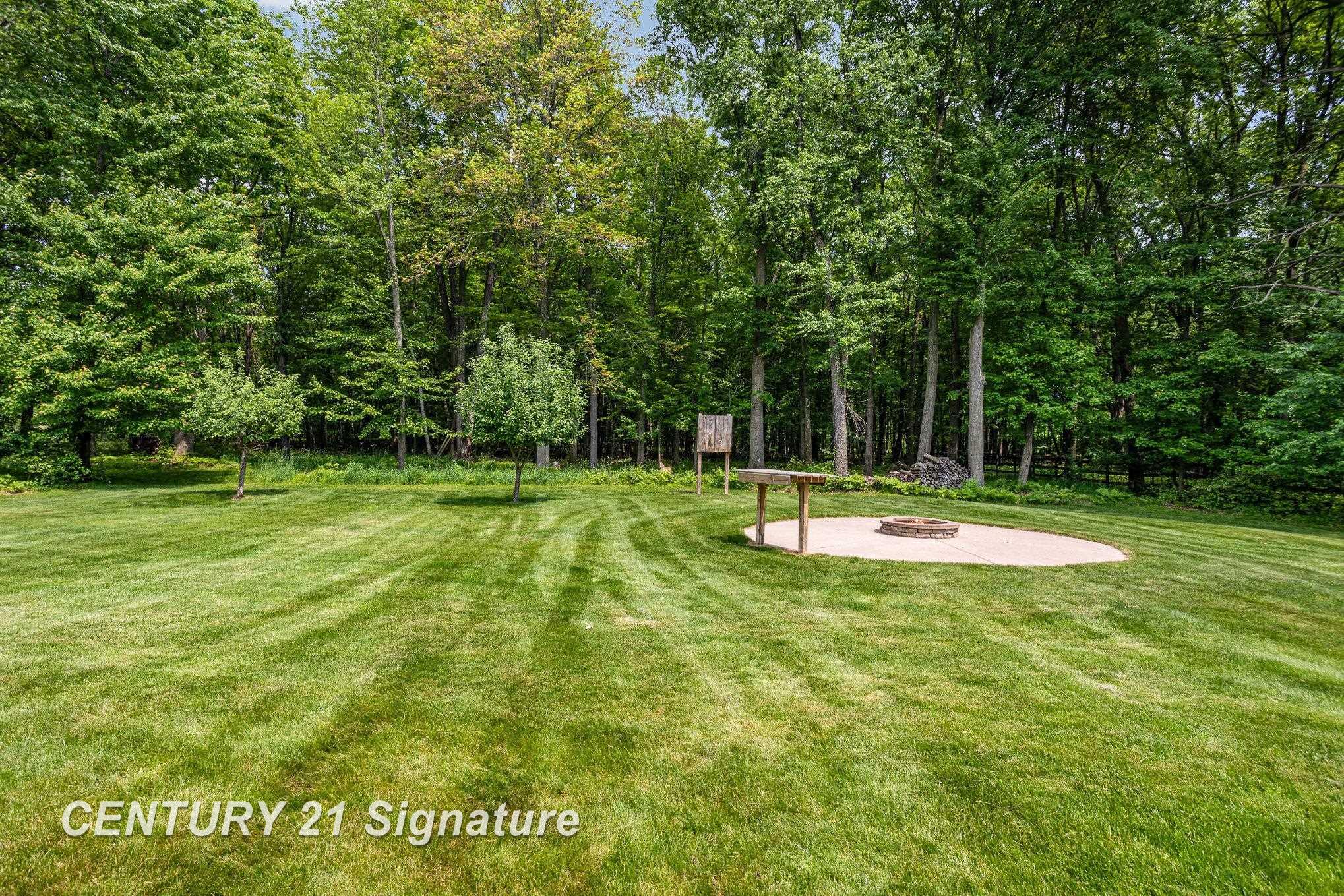 1801 South Fordney Road Hemlock, MI 48626 - Photo 46 of 54 50177186-d054bee5-081d-42ae-b34d-d1a1b7dccf89.JPG