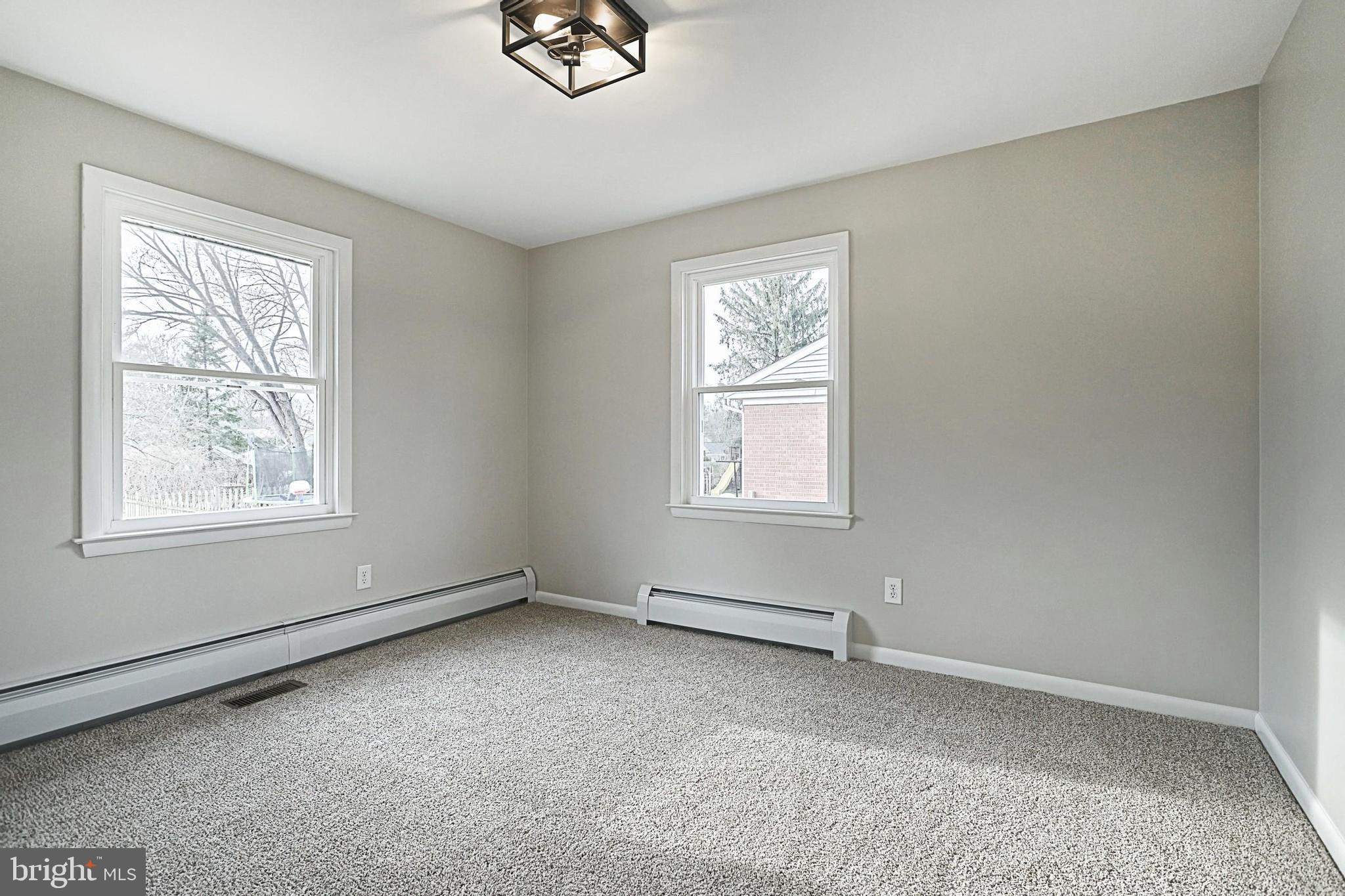 1733 Zarker Road Lancaster, PA 17601 - Photo 20 of 44