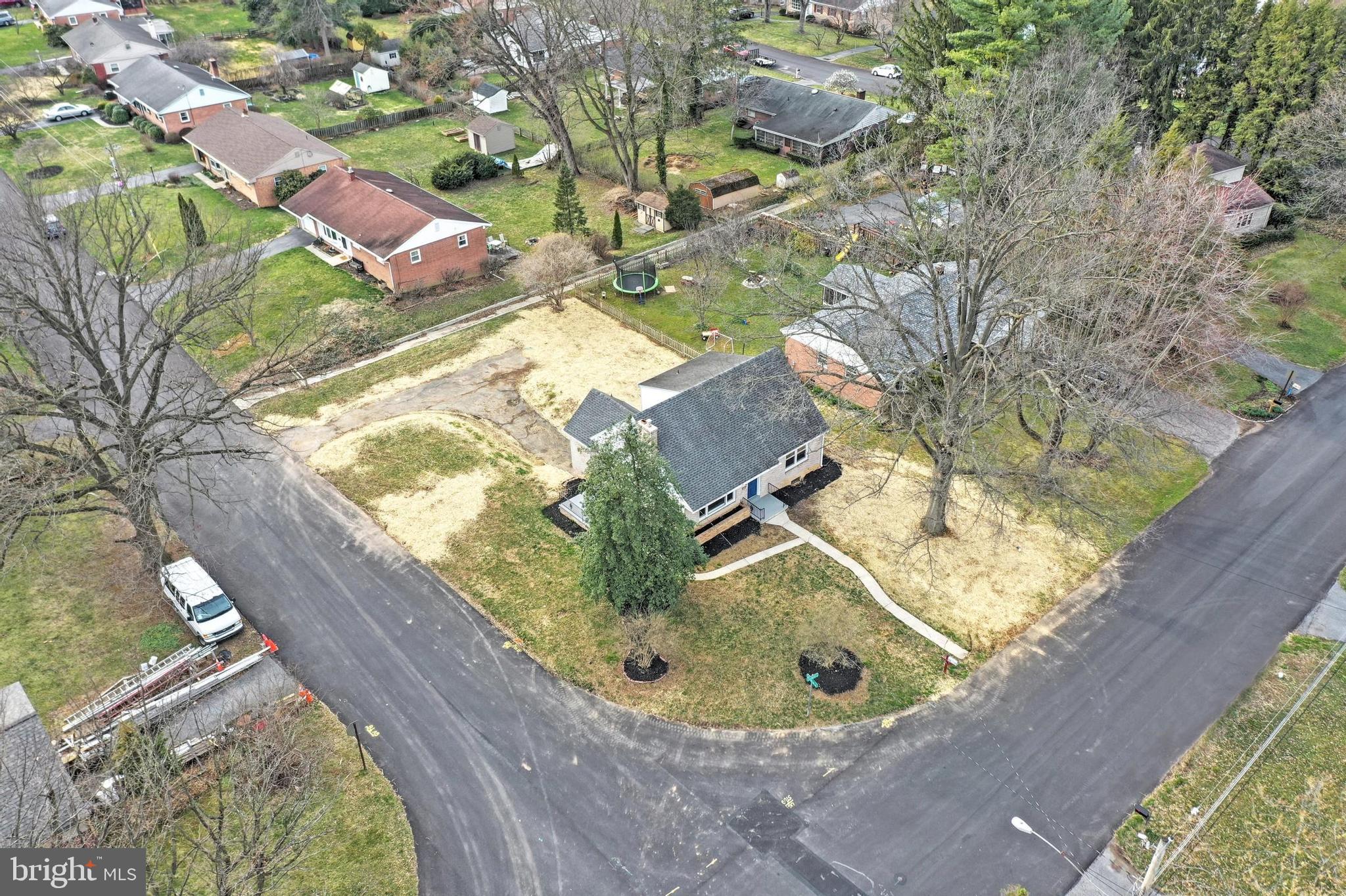 1733 Zarker Road Lancaster, PA 17601 - Photo 34 of 44