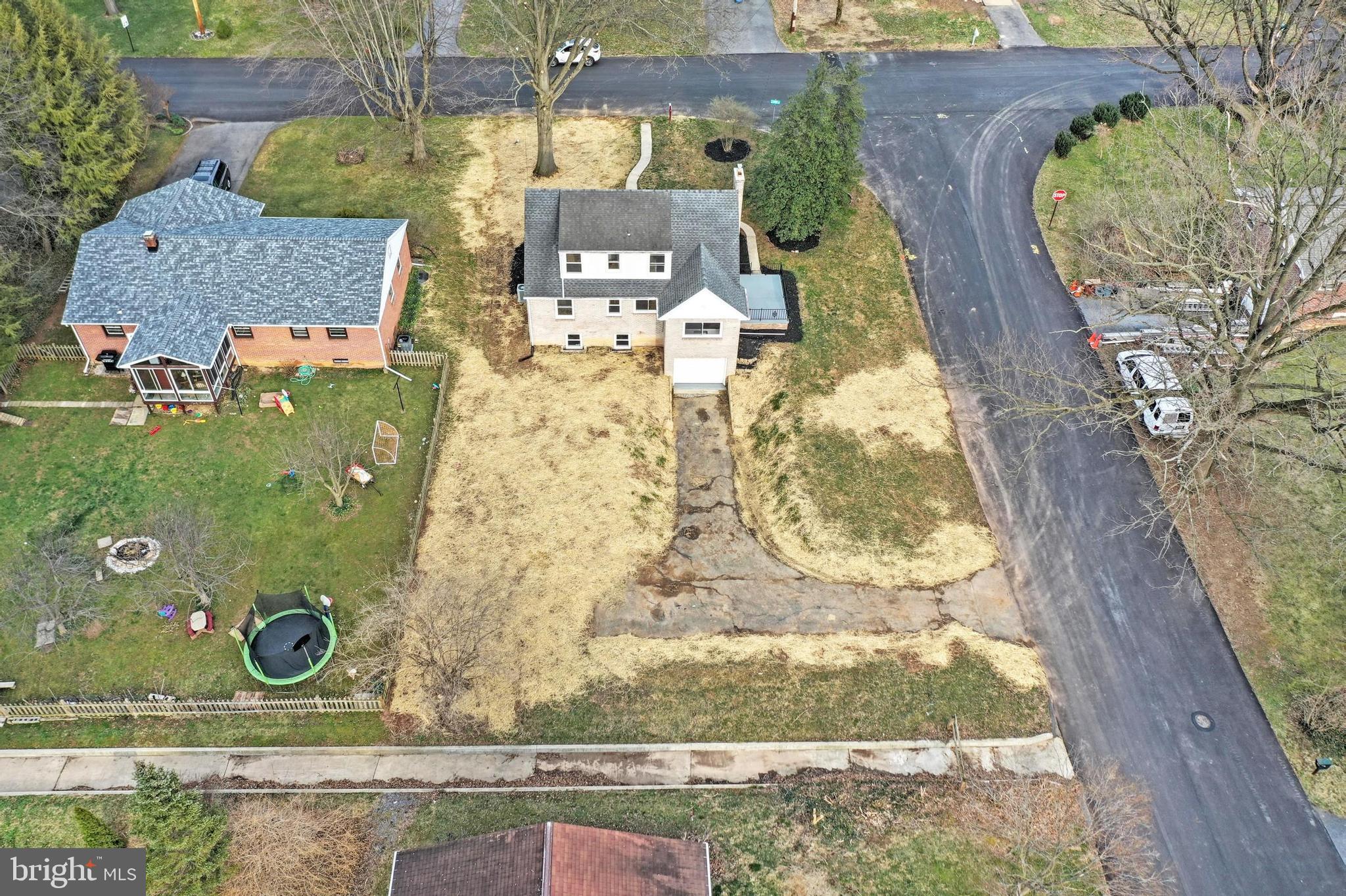 1733 Zarker Road Lancaster, PA 17601 - Photo 36 of 44