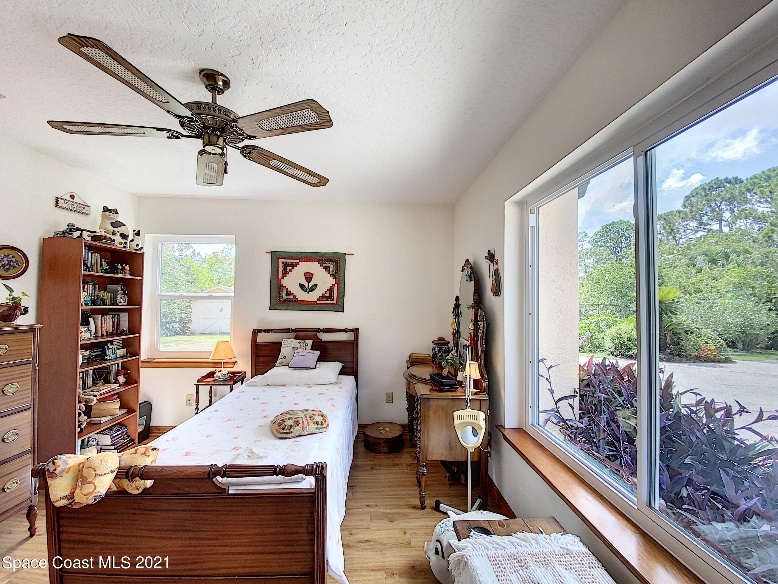 1351 Grant Road Grant Valkaria, FL 32949 - Photo 28 of 36 480 Guest