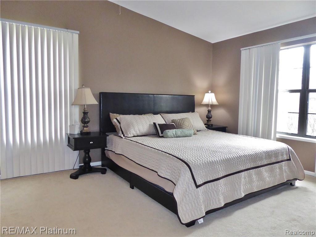 7239 Westchester Road West Bloomfield, MI 48322 - Photo 12 of 20 Master Suite