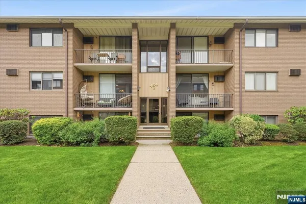 $280,000 | 464 Liberty Street, Unit 205, Little Ferry, NJ 07643