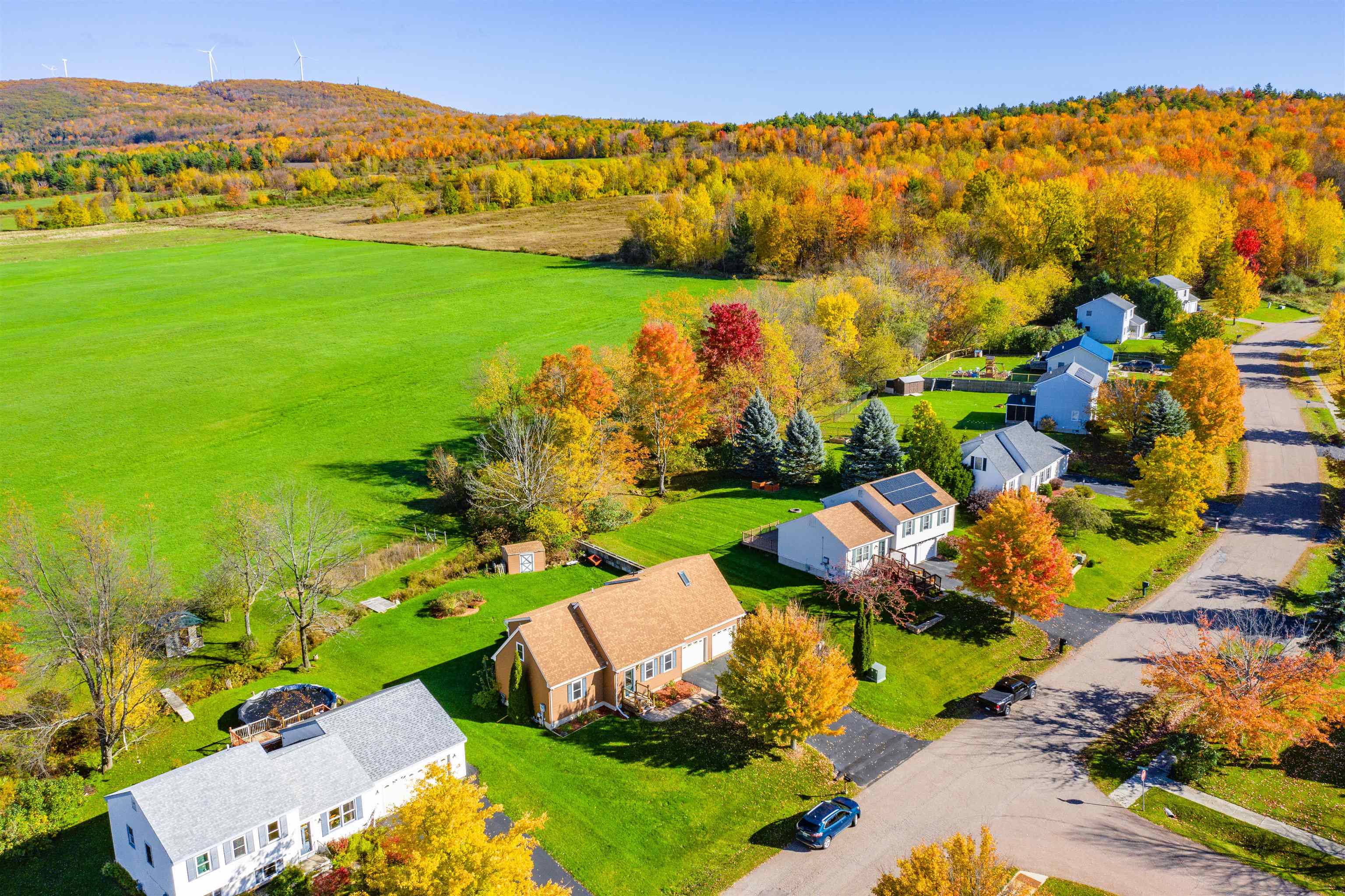 28 Hunting Ridge Lane Milton, VT 05468 - Photo 32 of 40 Gallery Image 32