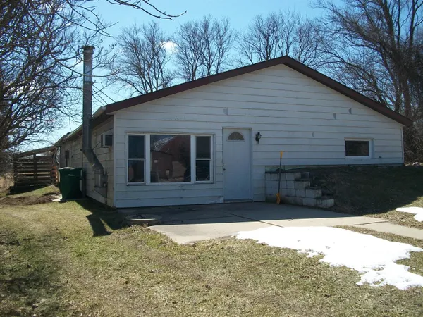 $279,900 | 743 County H, Farmington, WI 53090