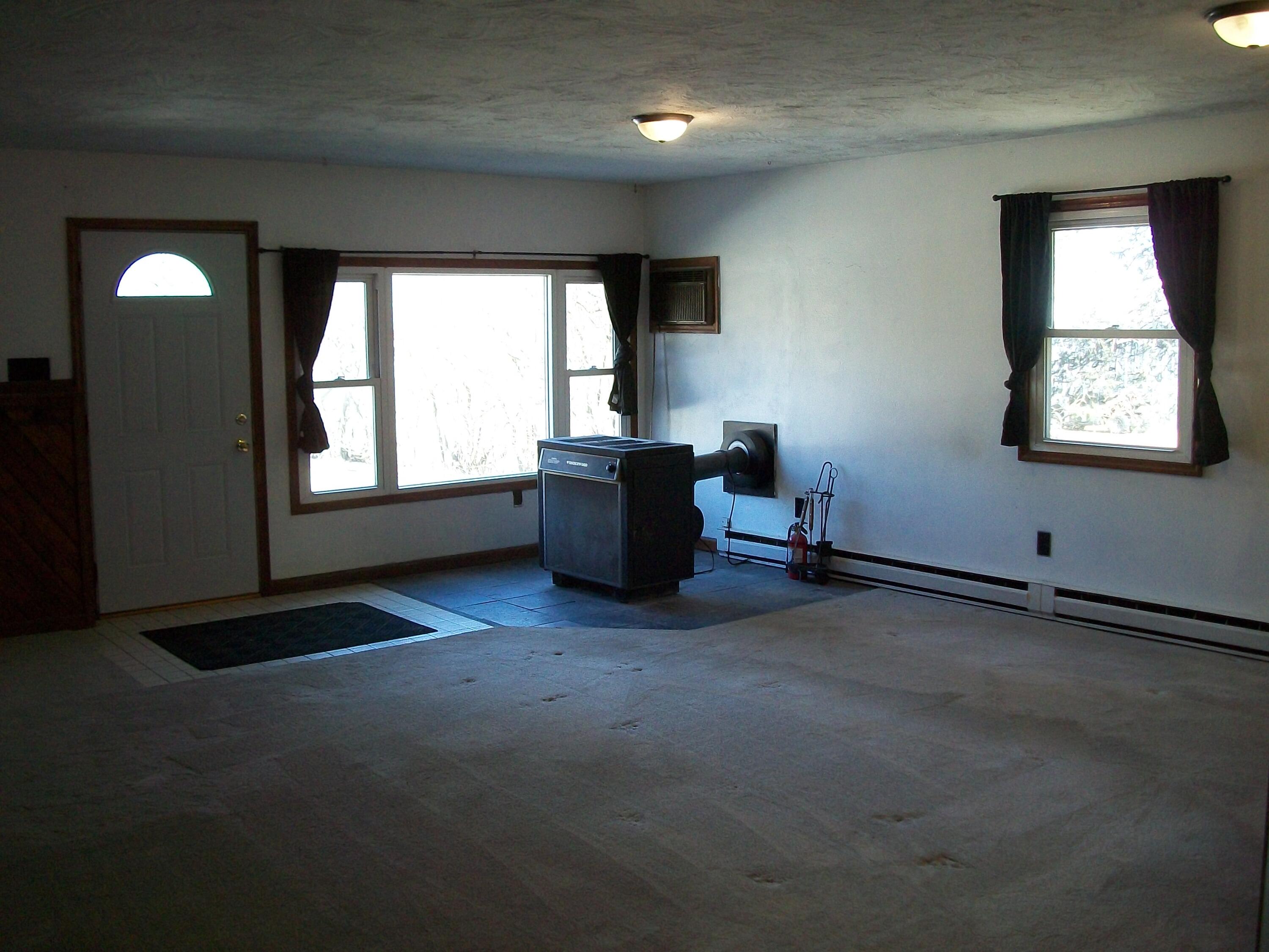 743 County H Farmington, WI 53090 - Photo 9 of 23 living room