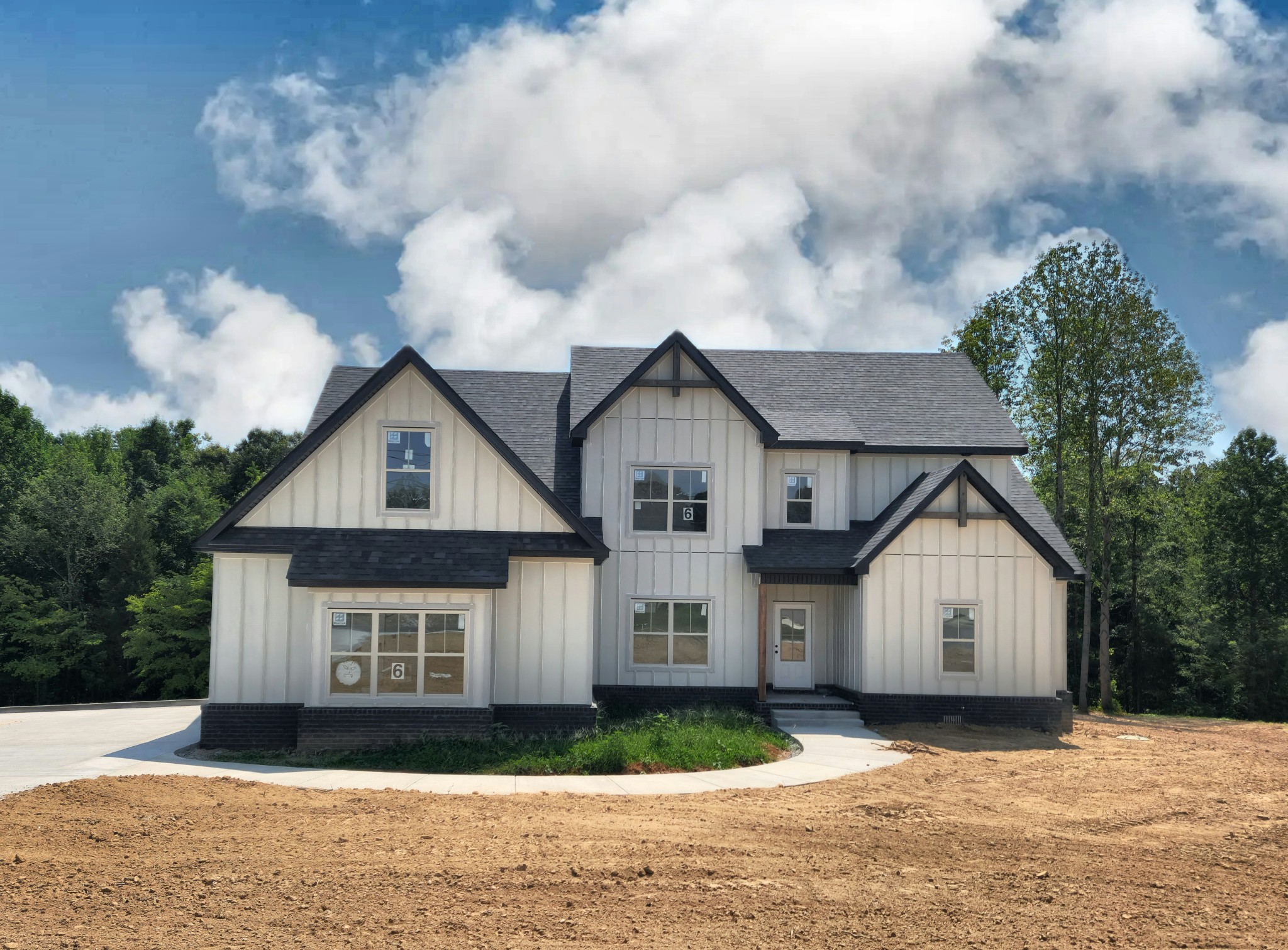 1781 Powell Road Clarksville, TN 37043 - Photo 1 of 68 Gallery Image 1