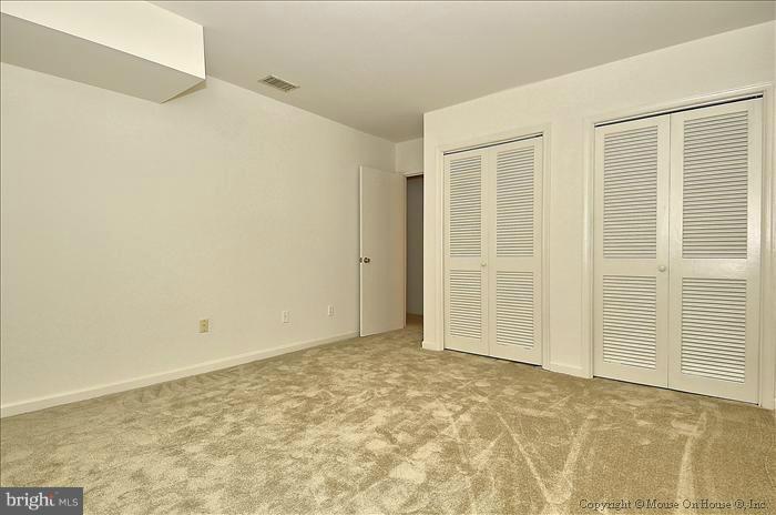 5903 Kingsford Road, Unit 379 Springfield, VA 22152 - Photo 1 of 30 Bedroom