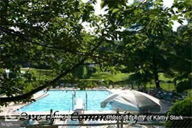 5903 Kingsford Road, Unit 379 Springfield, VA 22152 - Photo 2 of 30 Community