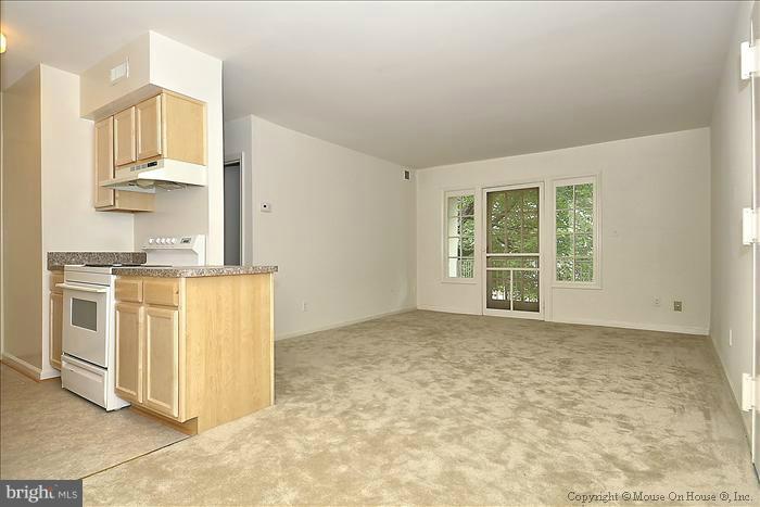 5903 Kingsford Road, Unit 379 Springfield, VA 22152 - Photo 20 of 30 Interior (General)