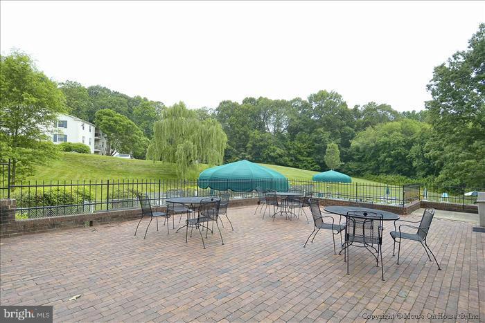 5903 Kingsford Road, Unit 379 Springfield, VA 22152 - Photo 5 of 30 Community