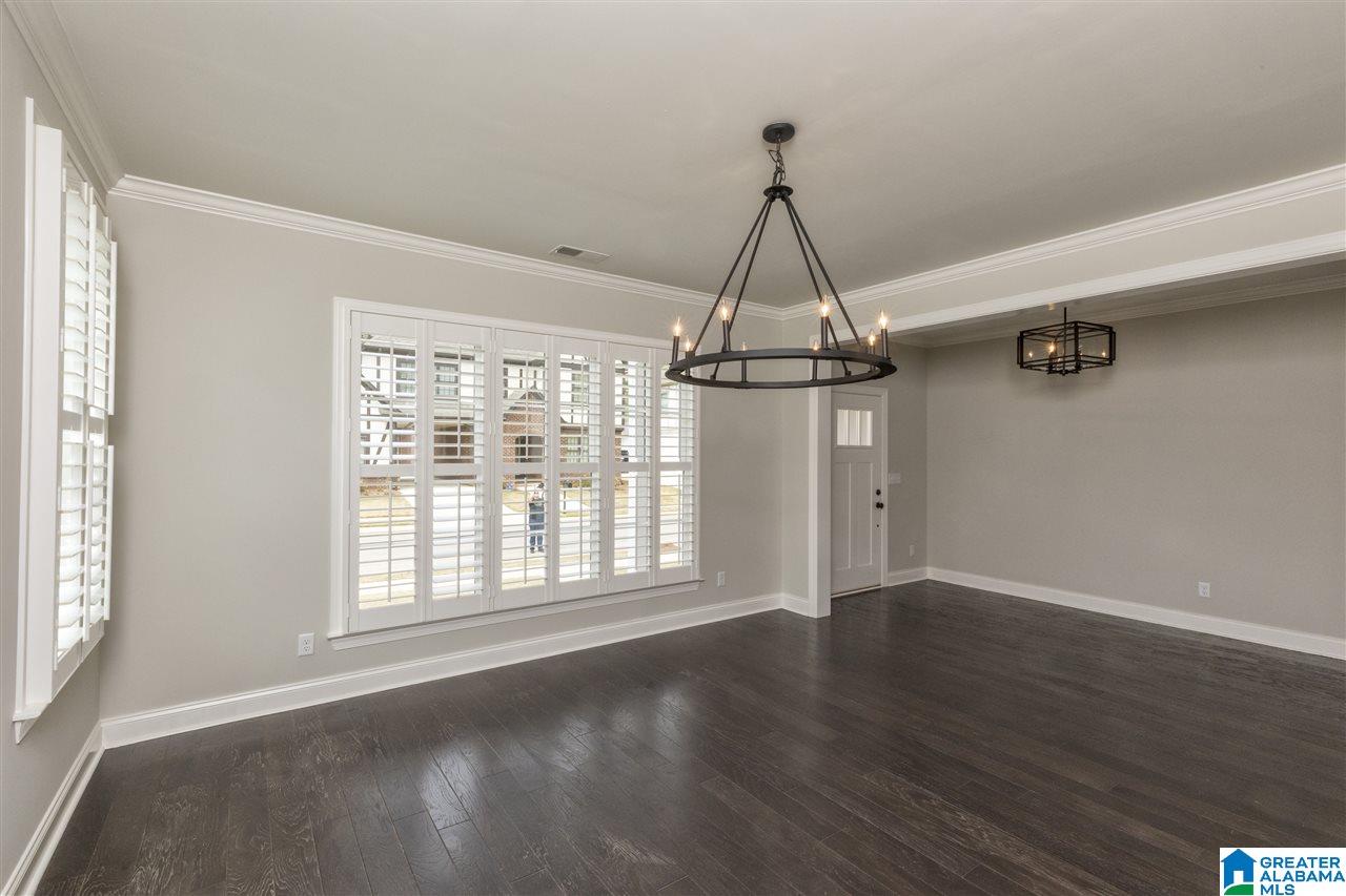2986 Altadena Ridge Drive Birmingham, AL 35243 - Photo 4 of 48
