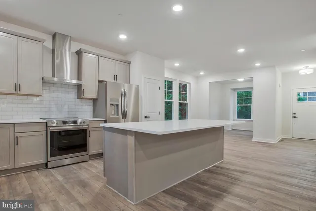 $579,990 | 1209 Johnson Drive, Shady Side, MD 20764