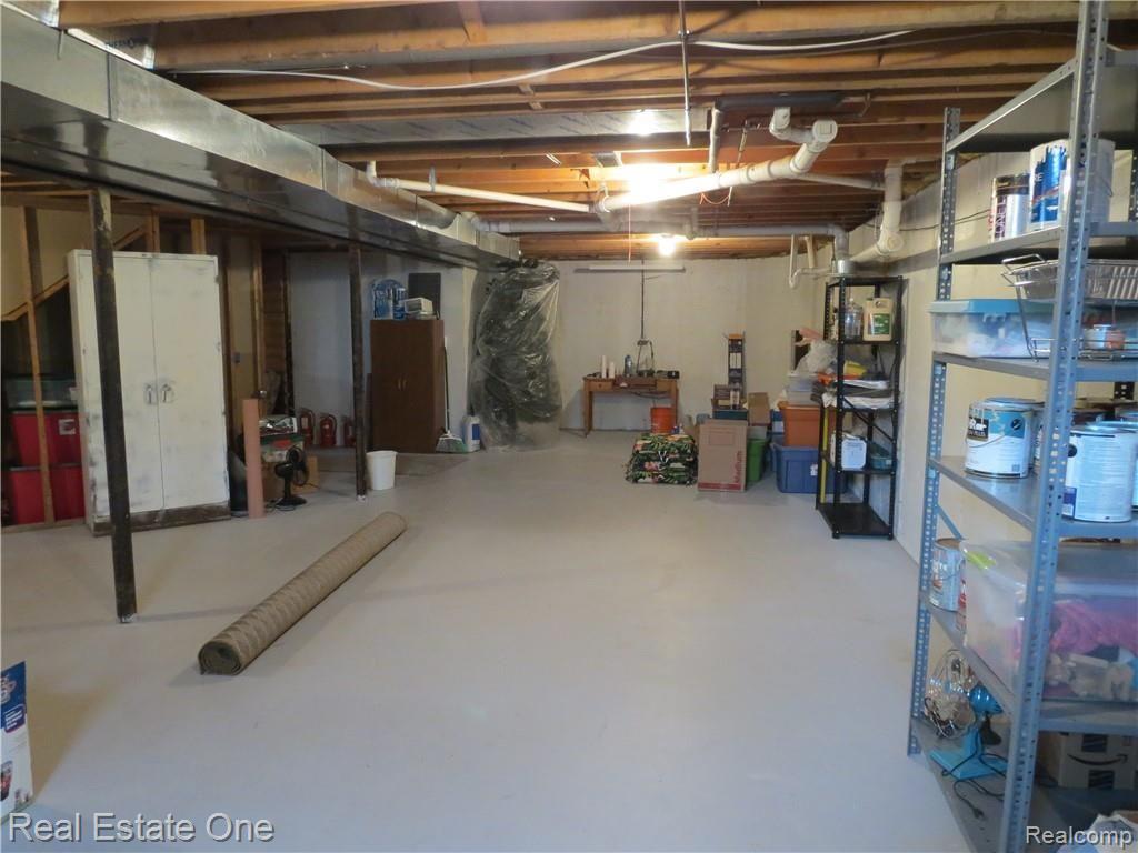 693 Argentine Road Howell, MI 48843 - Photo 40 of 41 026.JPG