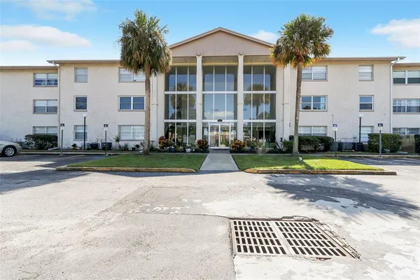 $98,000 | 1902 Honour Road, Unit 11, Orlando, FL 32839